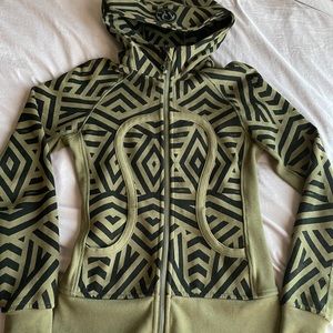 Lululemon zippered hoodie/sweater